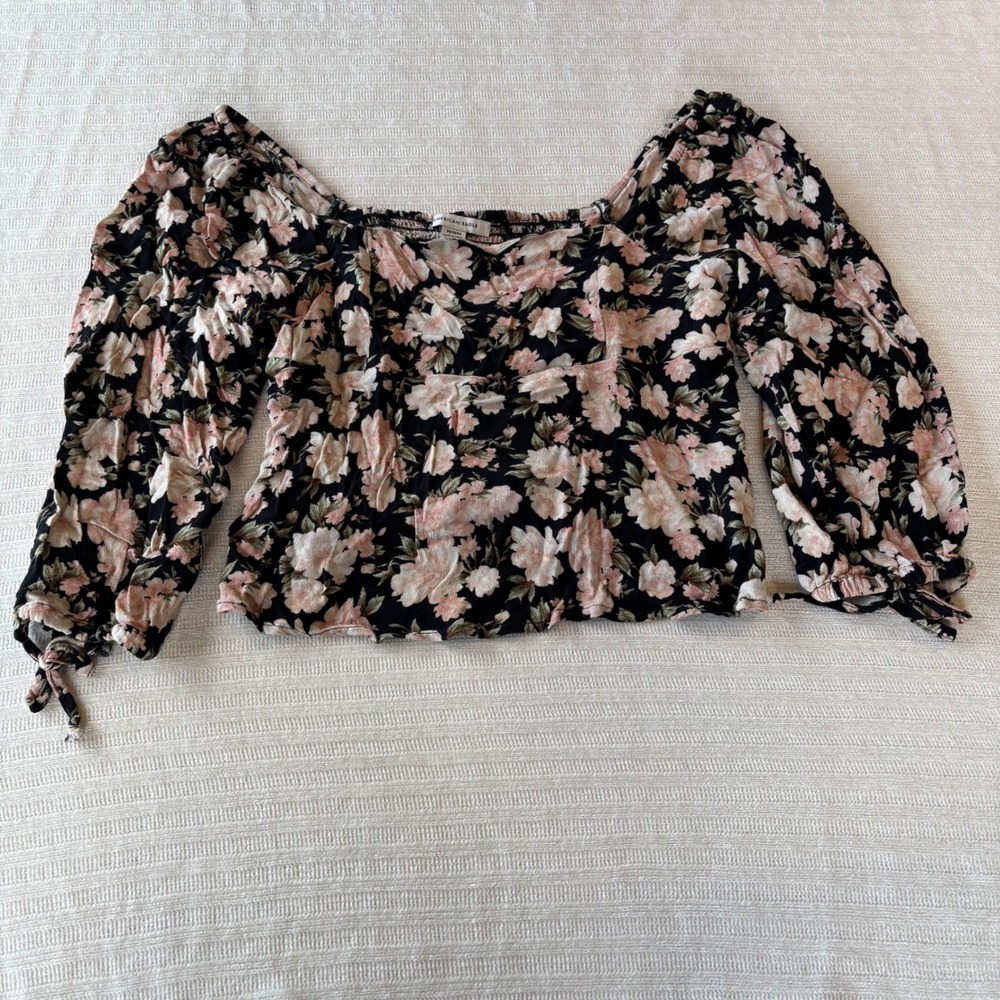 American Eagle Black Floral Square‎ Neck Puff Sleeve Smocked Blouse Medium Y2K